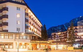 Hotel Alaska Cortina